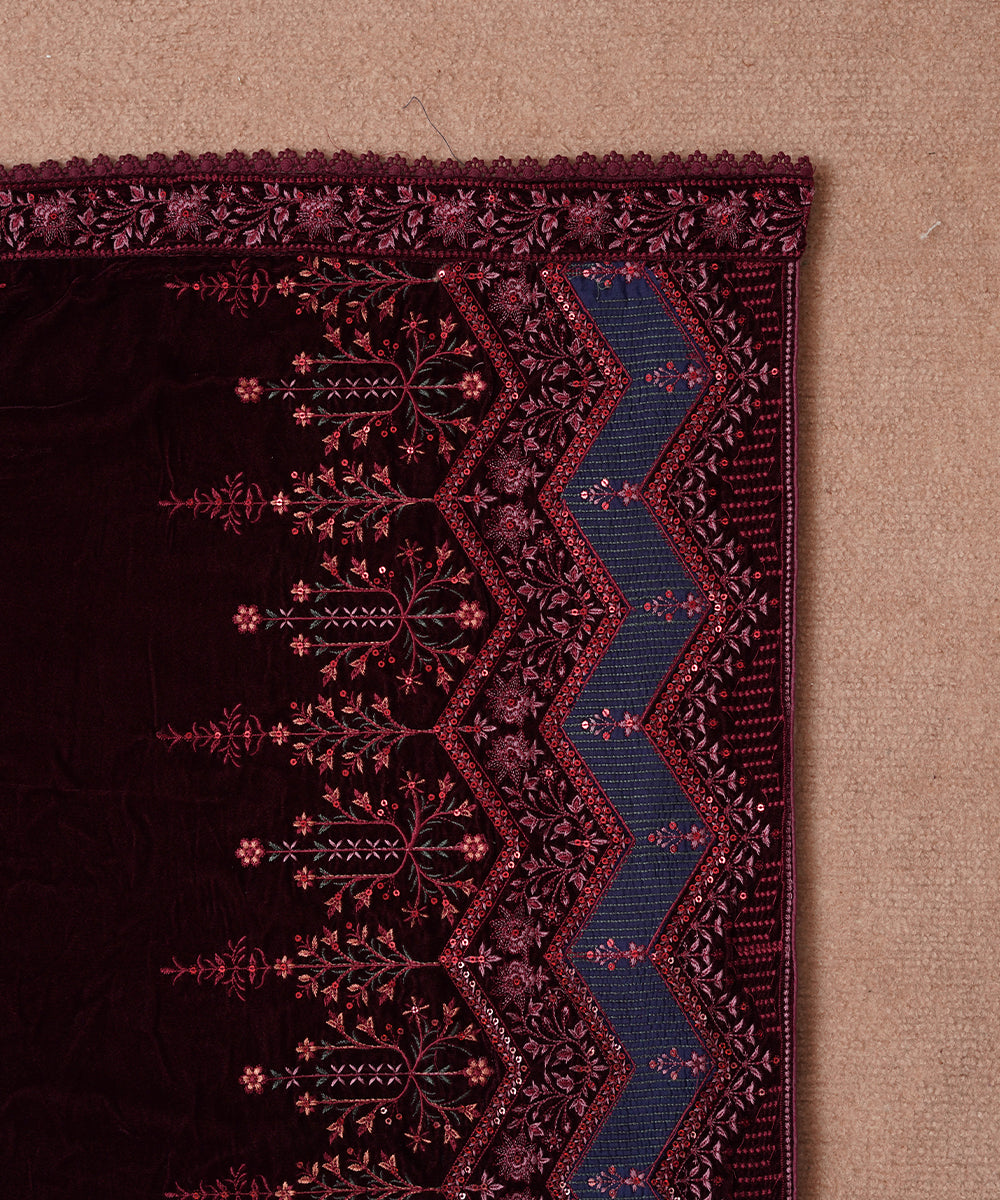 Women Embroidered Velvet Shawl | SHV-782