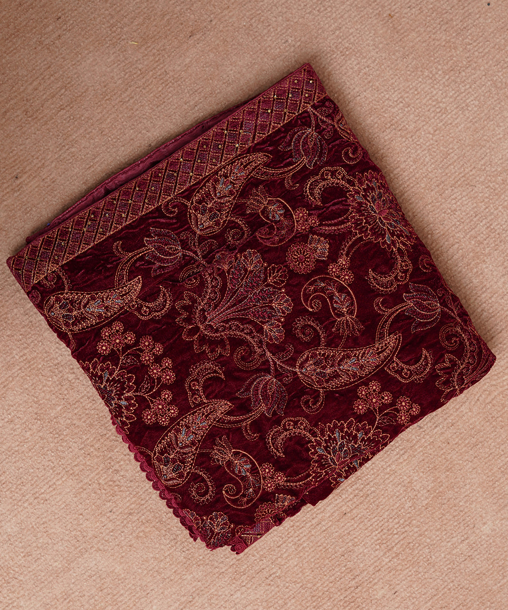 Women Embroidered Velvet Shawl | SHV-779