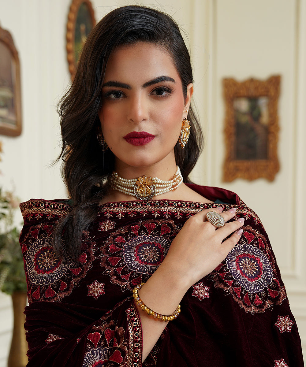 Women Embroidered Velvet Shawl | SHV-790