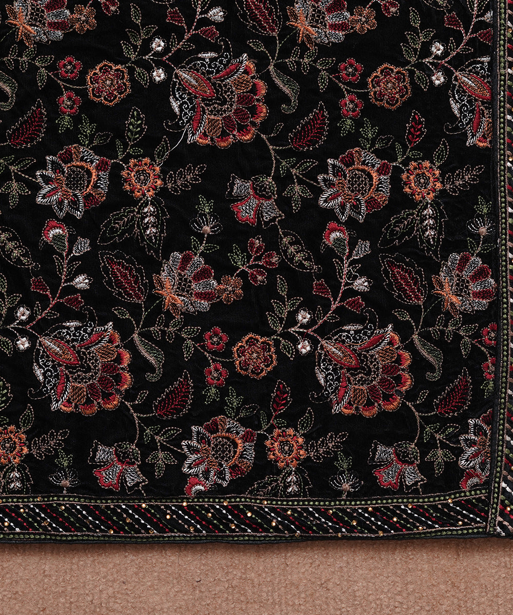 Women Embroidered Velvet Shawl | SHV-783