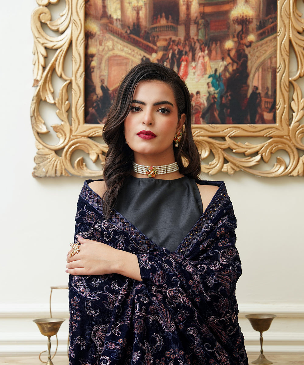 Women Embroidered Velvet Shawl | SHV-779