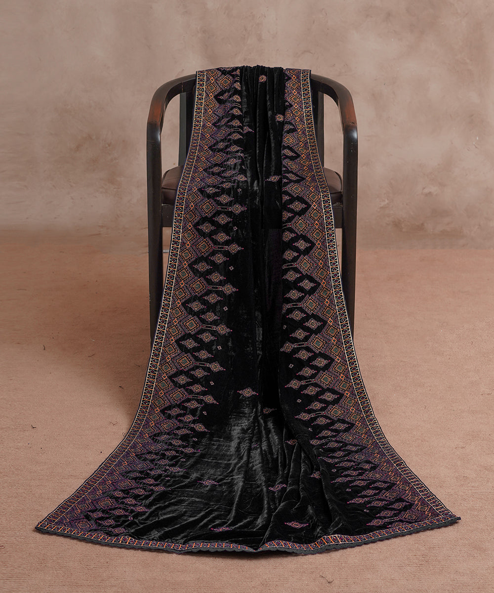 Women Embroidered Velvet Shawl | SHV-792