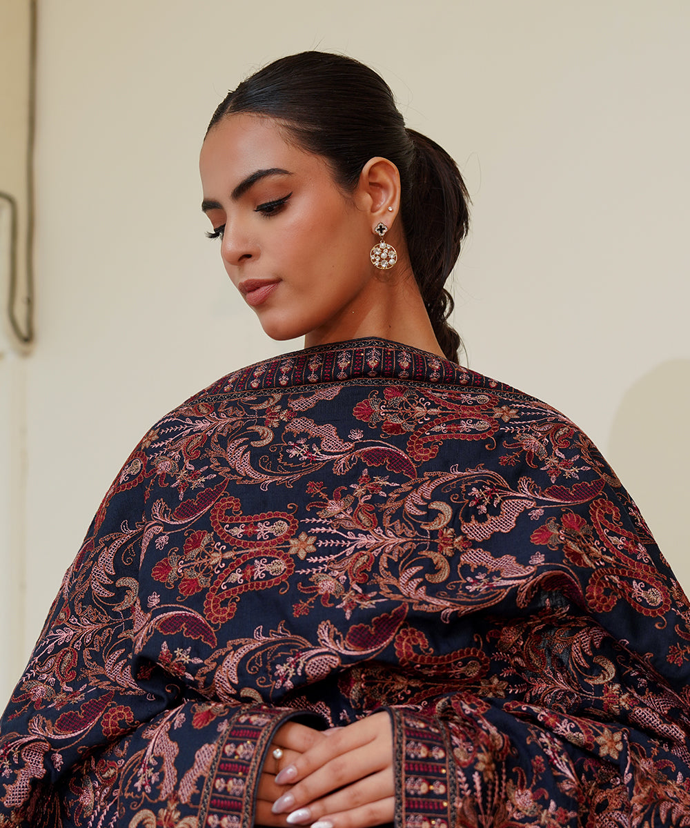 Unisex Embroidered Karandi Shawl | SHK-780