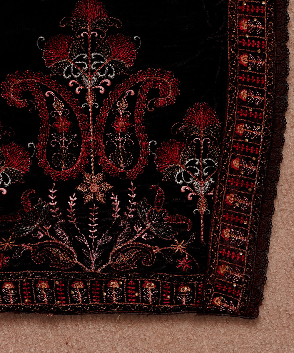 Women Embroidered Velvet Shawl | SHV-781
