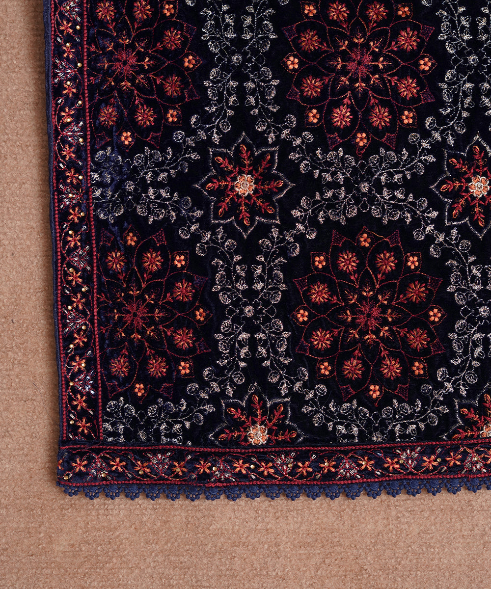 Women Embroidered Velvet Shawl | SHV-789