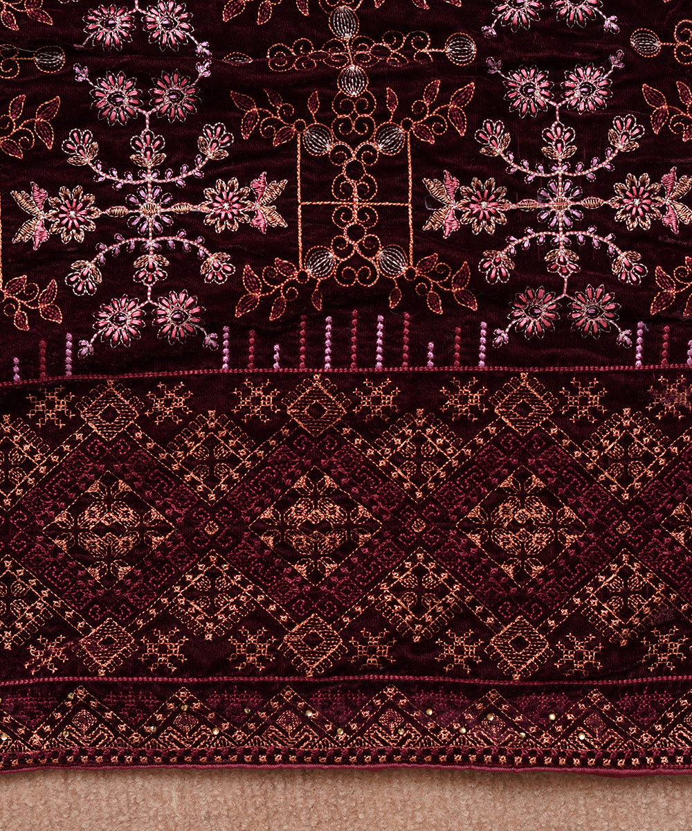 Women Embroidered Velvet Shawl | SHV-787