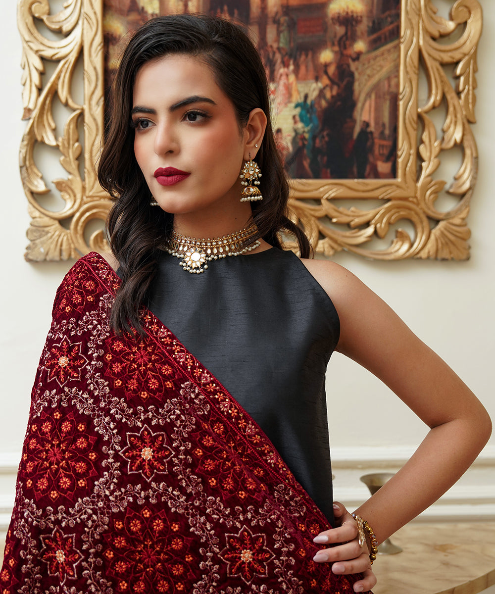 Women Embroidered Velvet Shawl | SHV-789