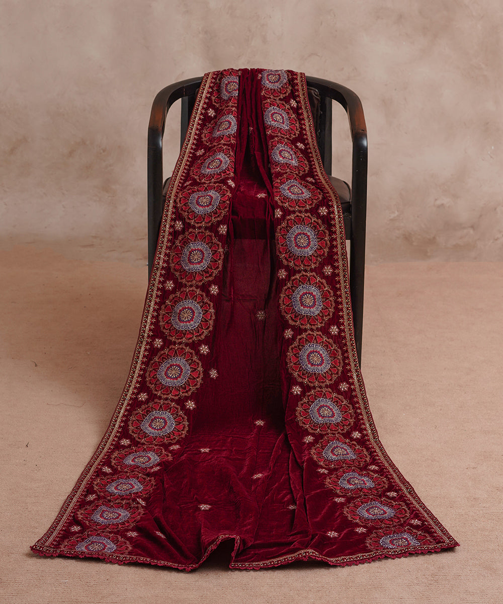 Women Embroidered Velvet Shawl | SHV-790