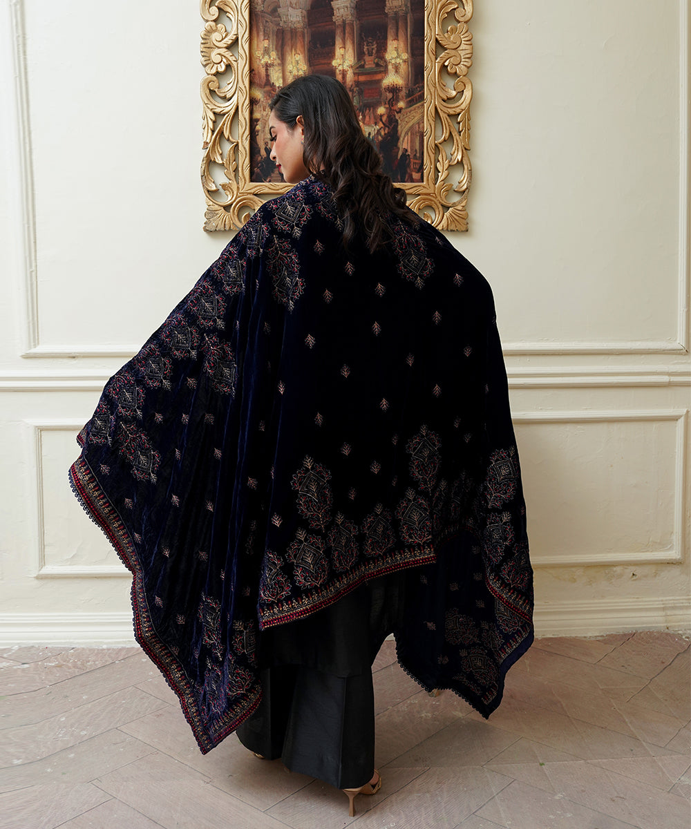 Women Embroidered Velvet Shawl | SHV-798
