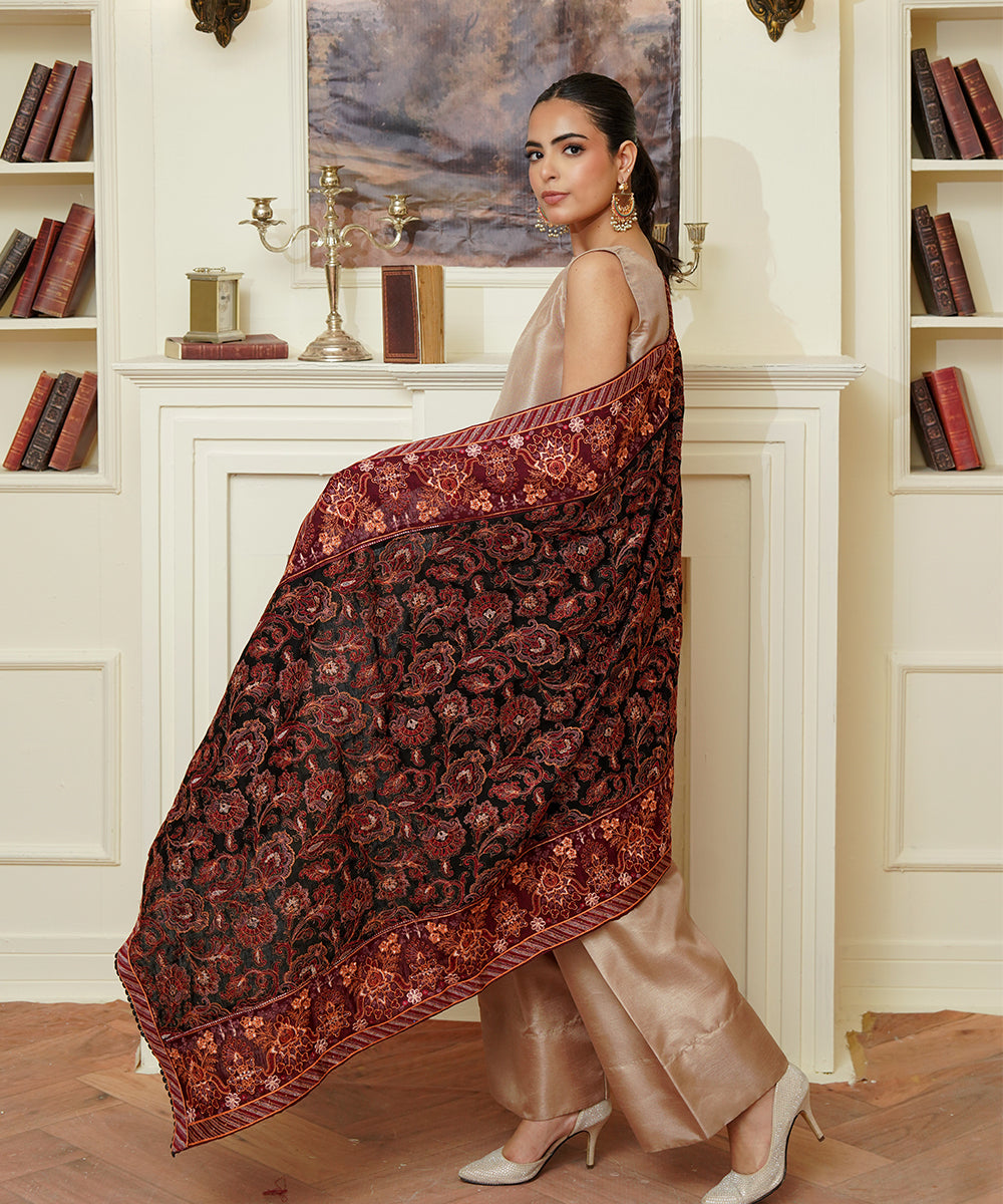 Women Embroidered Karandi Shawl | SHK-805