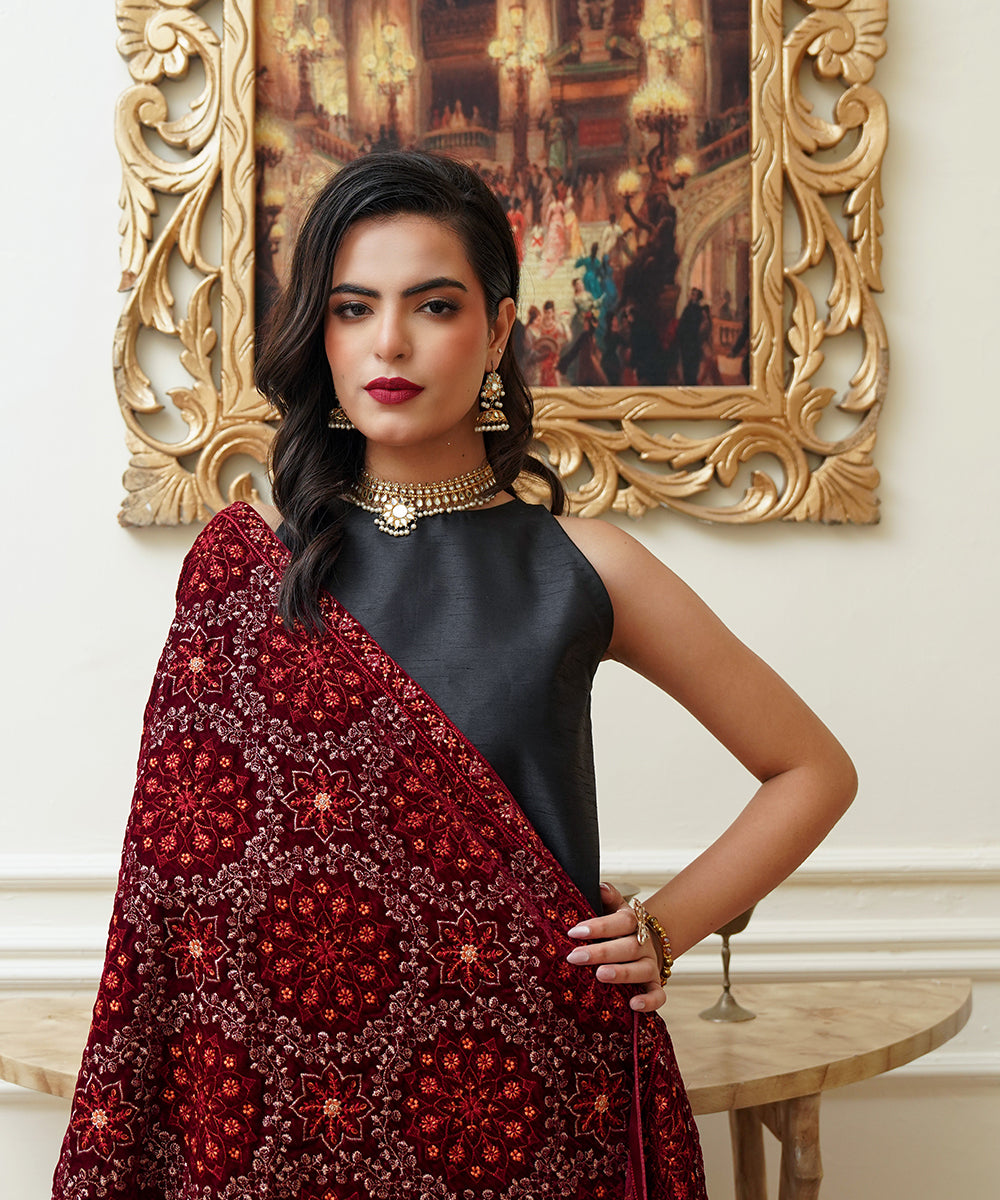 Women Embroidered Velvet Shawl | SHV-789
