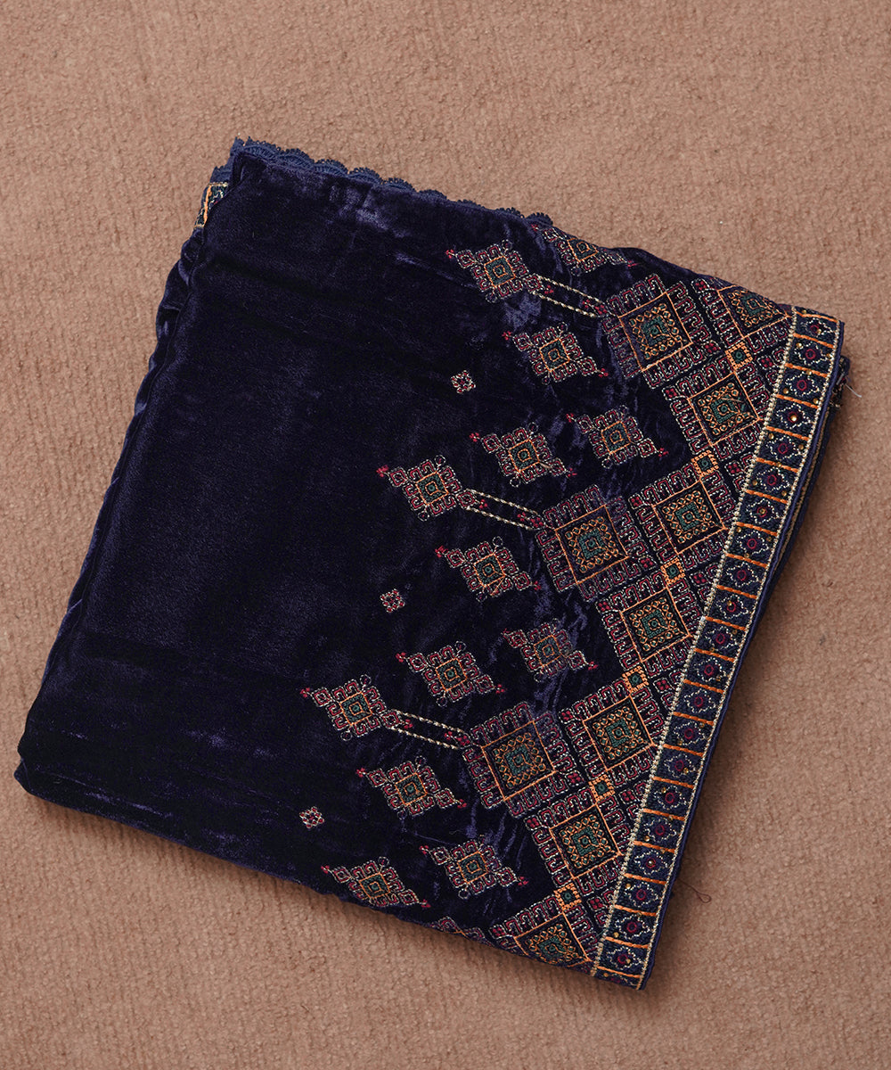 Women Embroidered Velvet Shawl | SHV-792