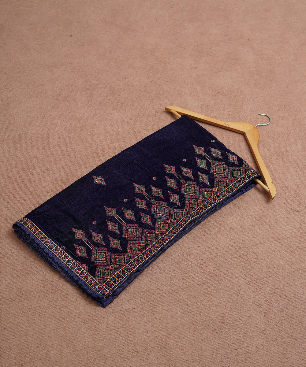 Women Embroidered Velvet Shawl | SHV-792