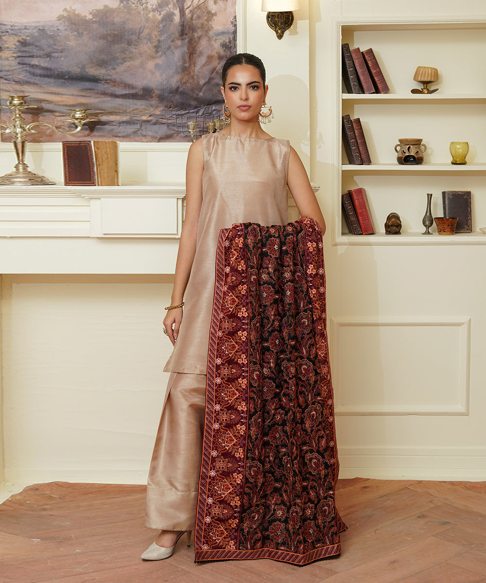 Women Embroidered Karandi Shawl | SHK-805