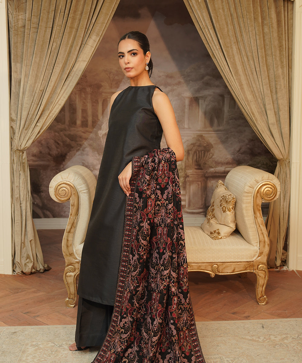 Unisex Embroidered Karandi Shawl | SHK-780