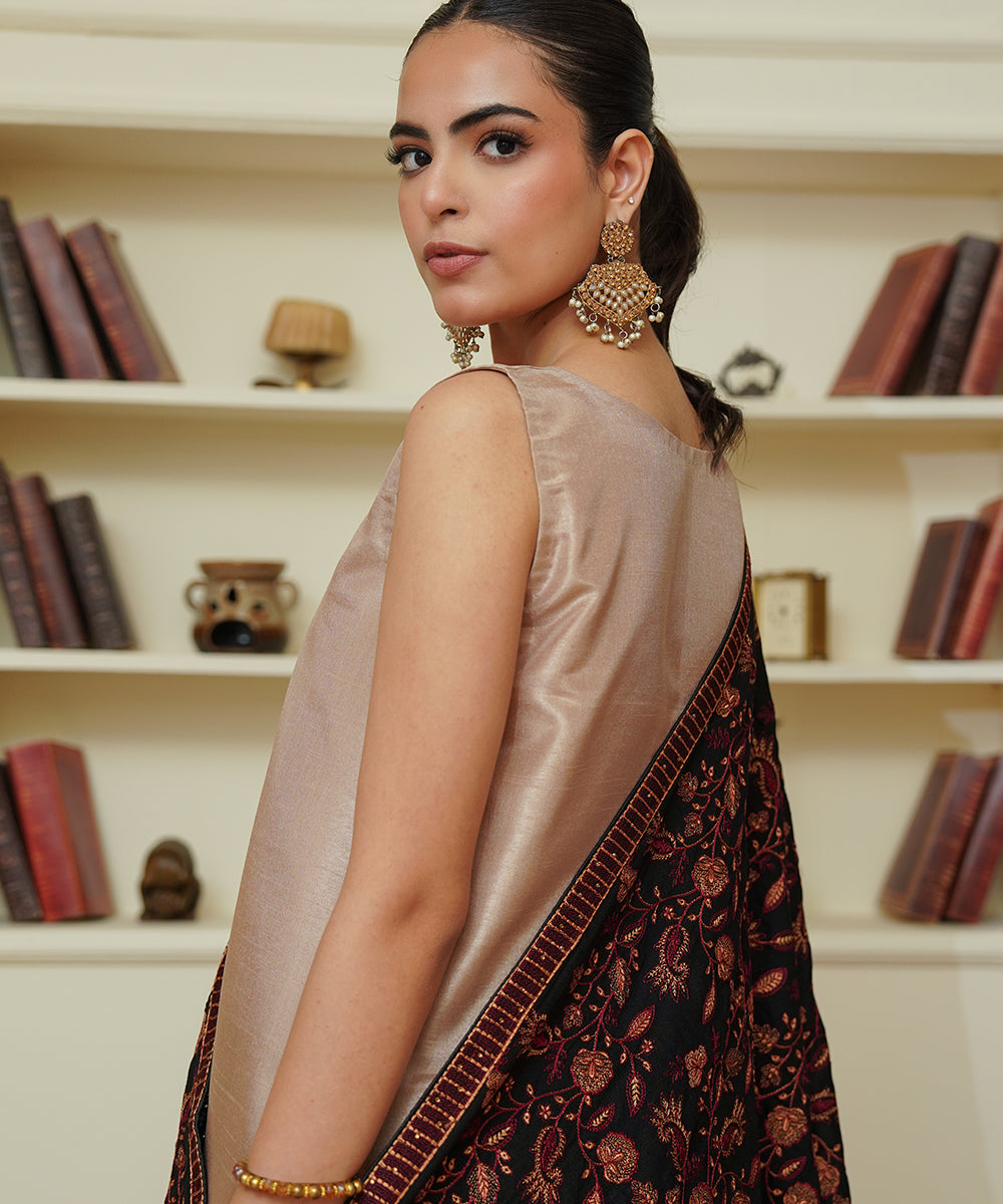 Unisex Embroidered Karandi Shawl | SHK-815