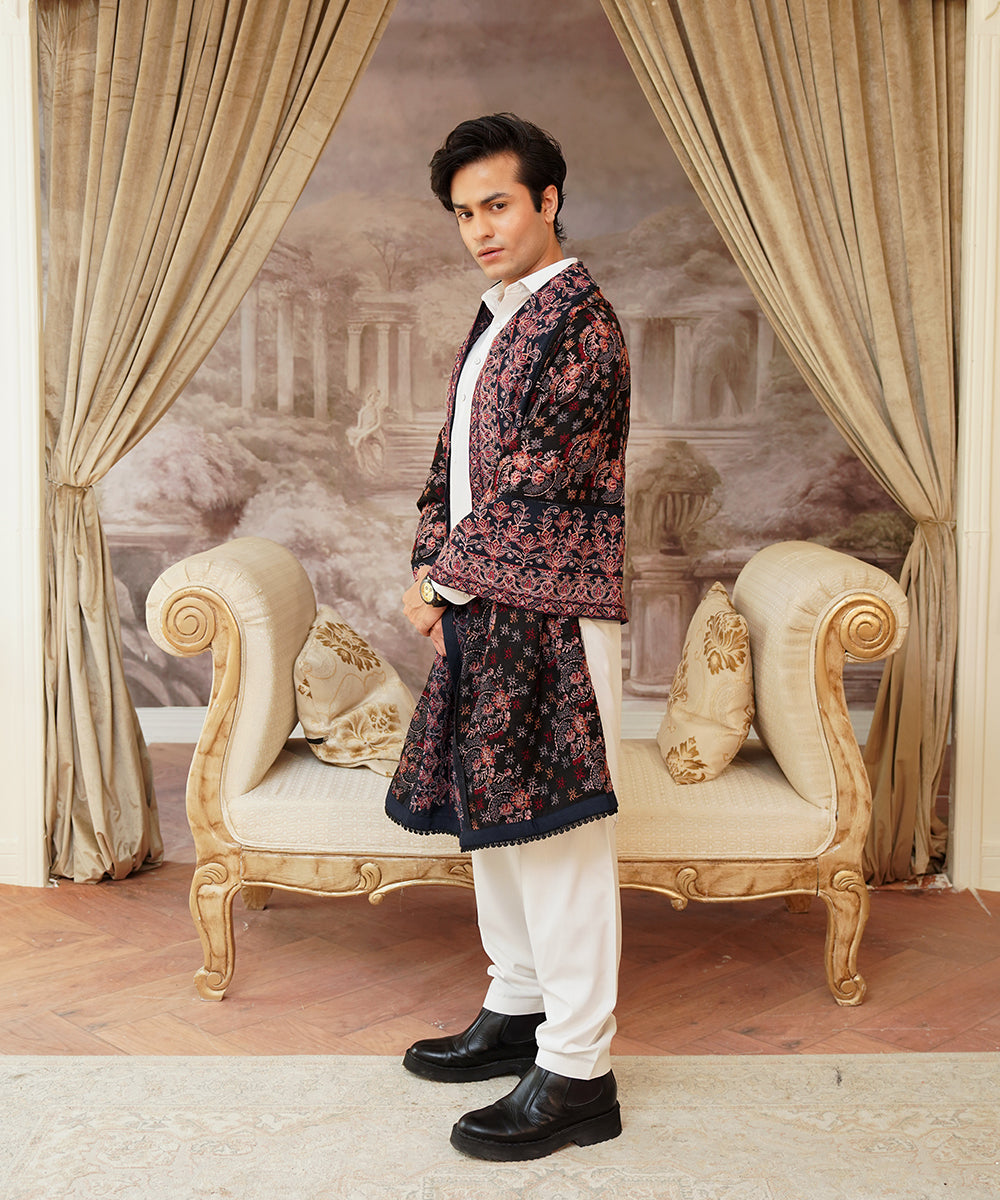 Unisex Embroidered Karandi Shawl | SHK-802