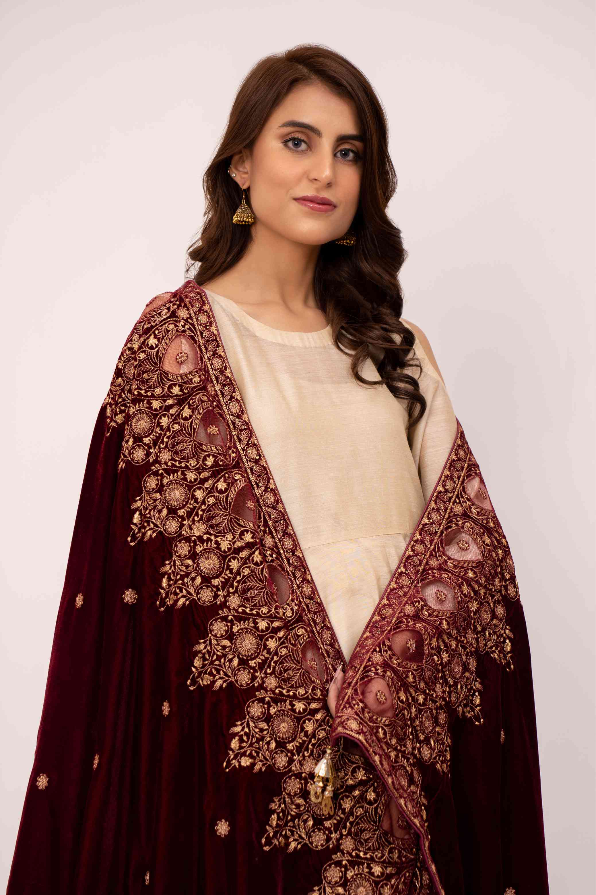 SHV-681 MAROON NET