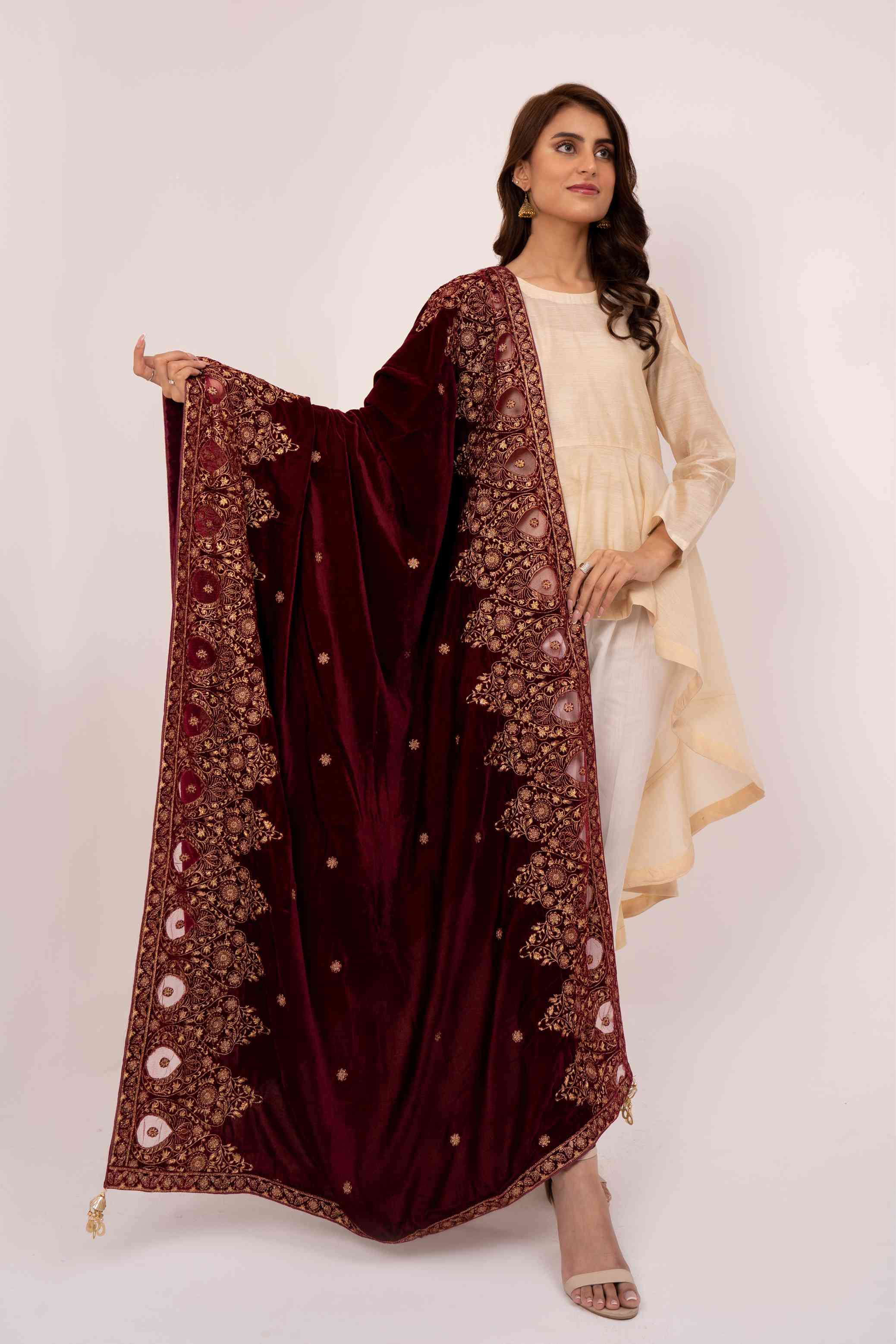 SHV-681 MAROON NET