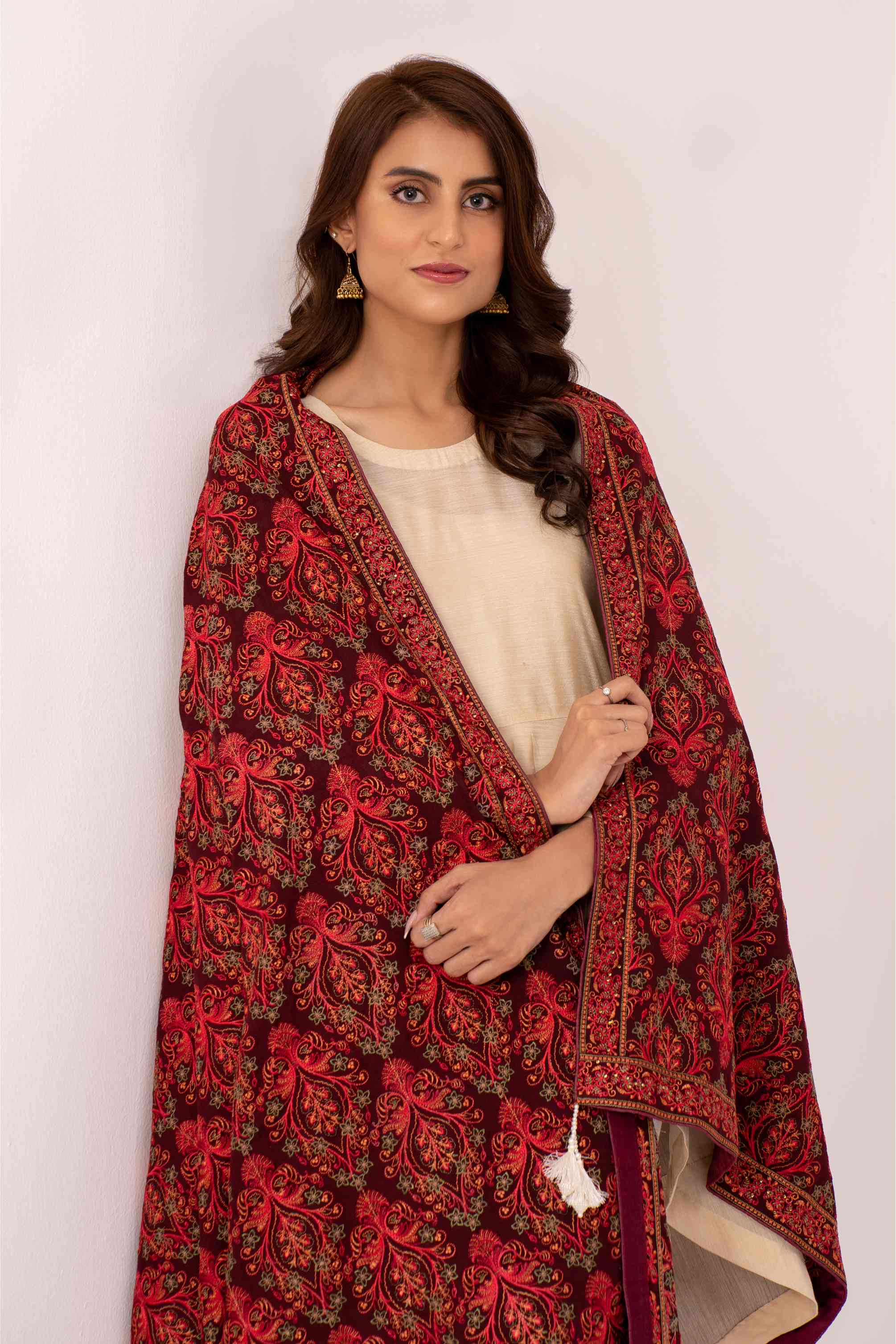 Maroon Embroidered Karandi Shawl.SHK-671 MAROON