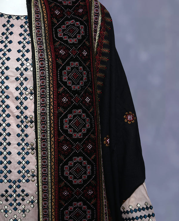 Women Embroidered Karandi Shawl | SHK-816 BLACK