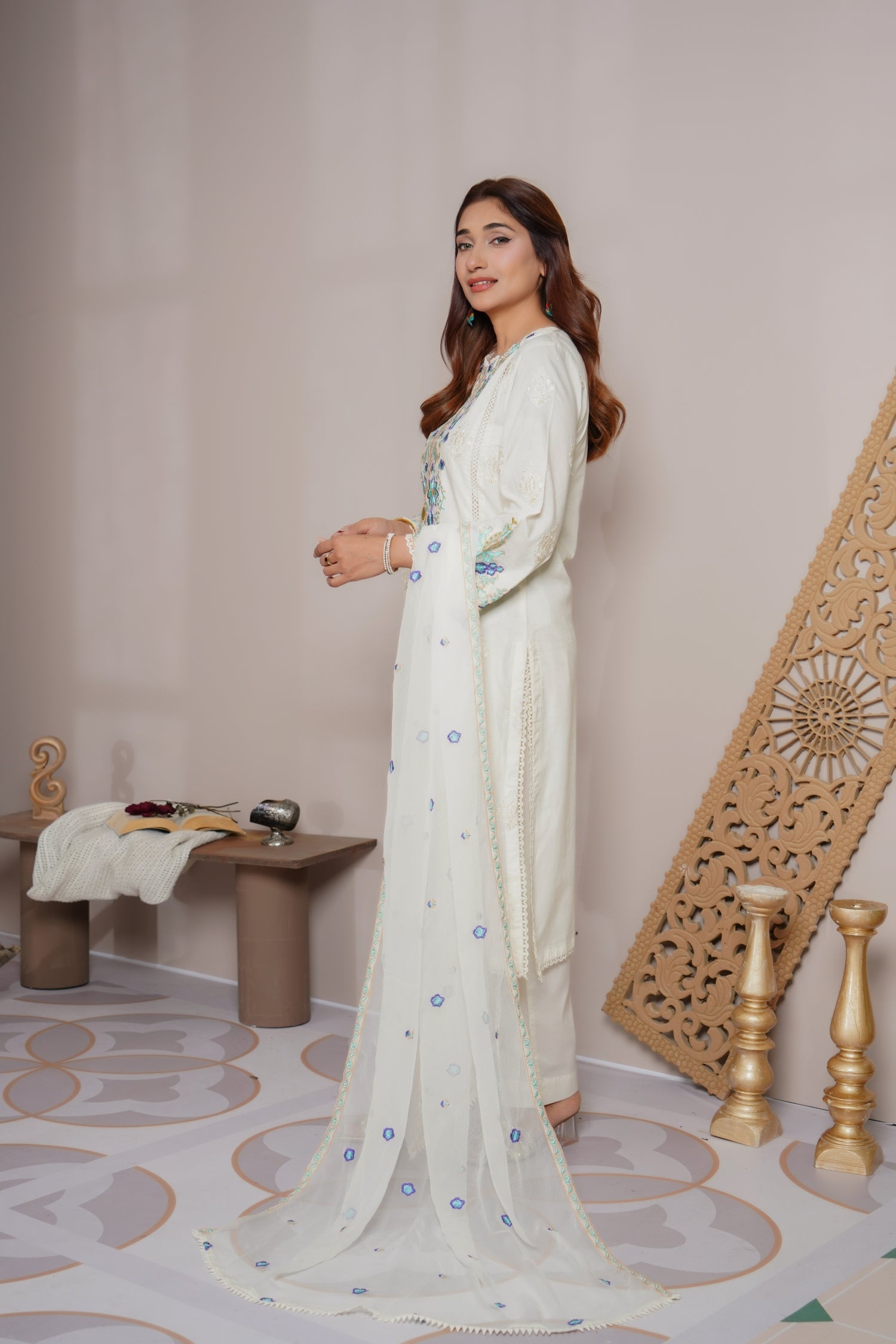 COM-EMB-026 3pc